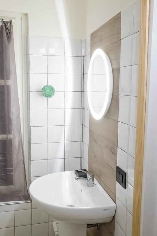 Viabasso11 Guest House Нові-Ліґуре Екстер'єр фото