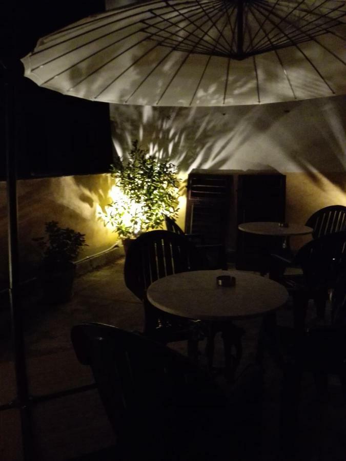 Viabasso11 Guest House Нові-Ліґуре Екстер'єр фото